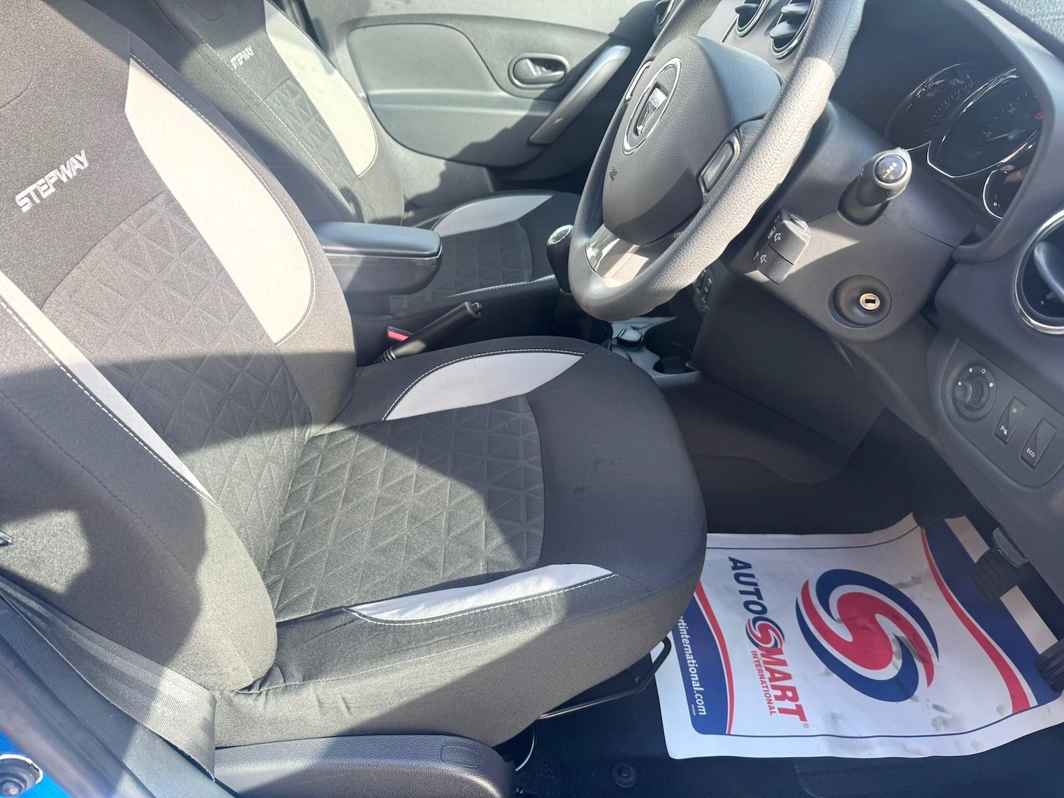 Used Dacia Sandero Stepway 2016 for sale - 77898238: Photo 19