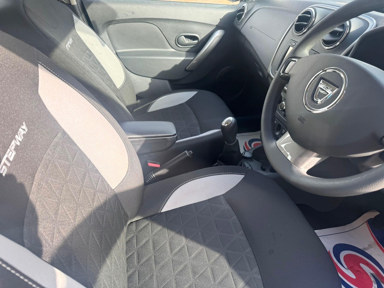 Used Dacia Sandero Stepway 2016 for sale - 77898238: Photo 22