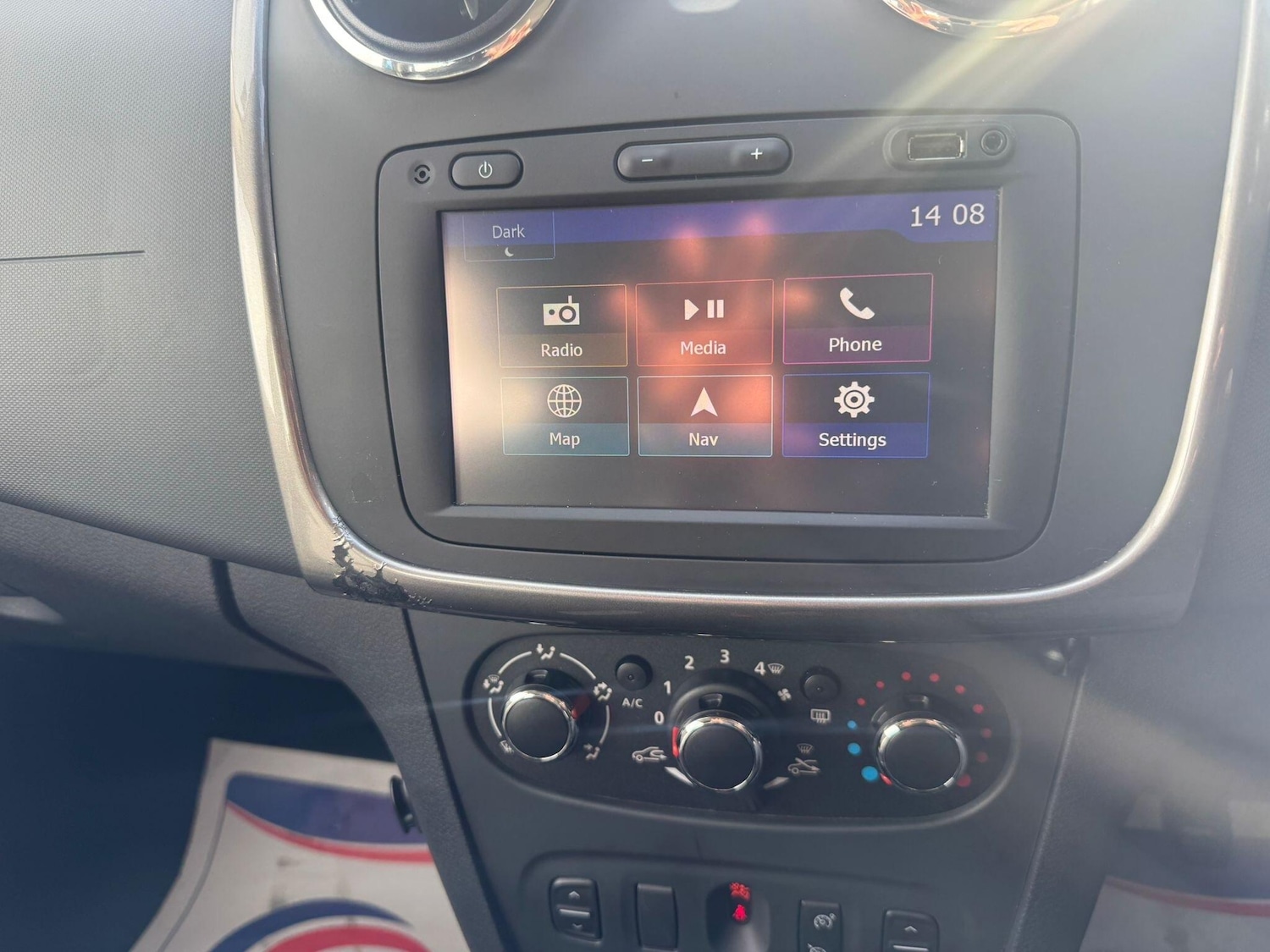 Used Dacia Sandero Stepway 2016 for sale - 77898238: Photo 26