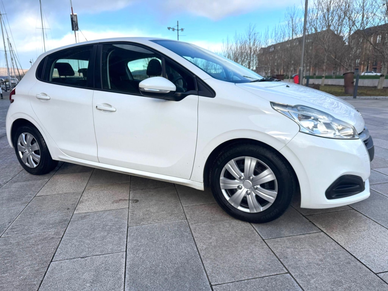 Used Peugeot 208 2016 for sale - 78019260: Photo 13