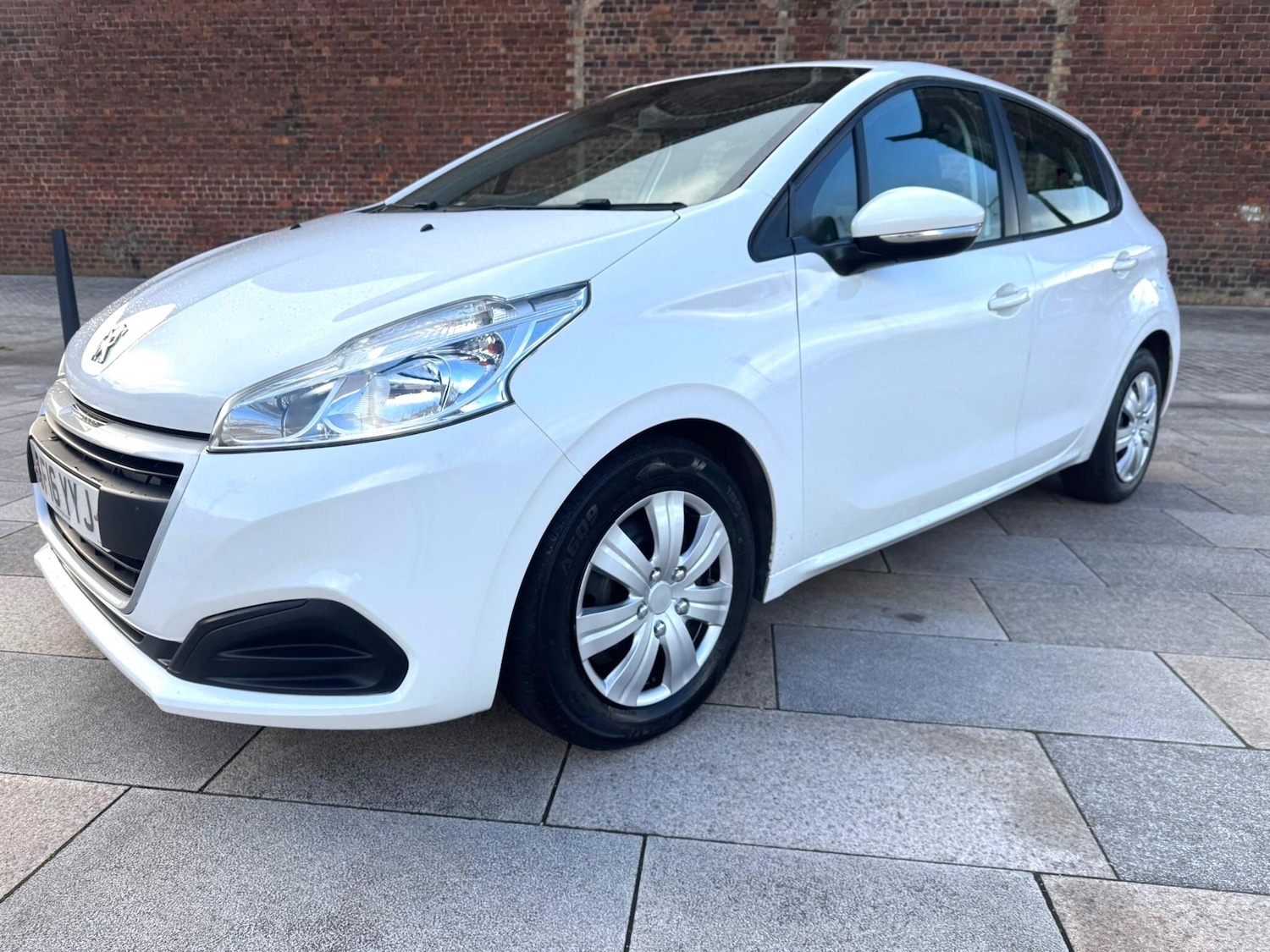 Used Peugeot 208 2016 for sale - 78019260: Photo 21