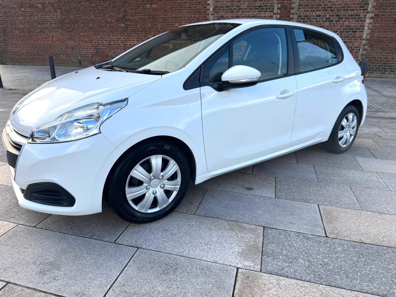 Used Peugeot 208 2016 for sale - 78019260: Photo 22