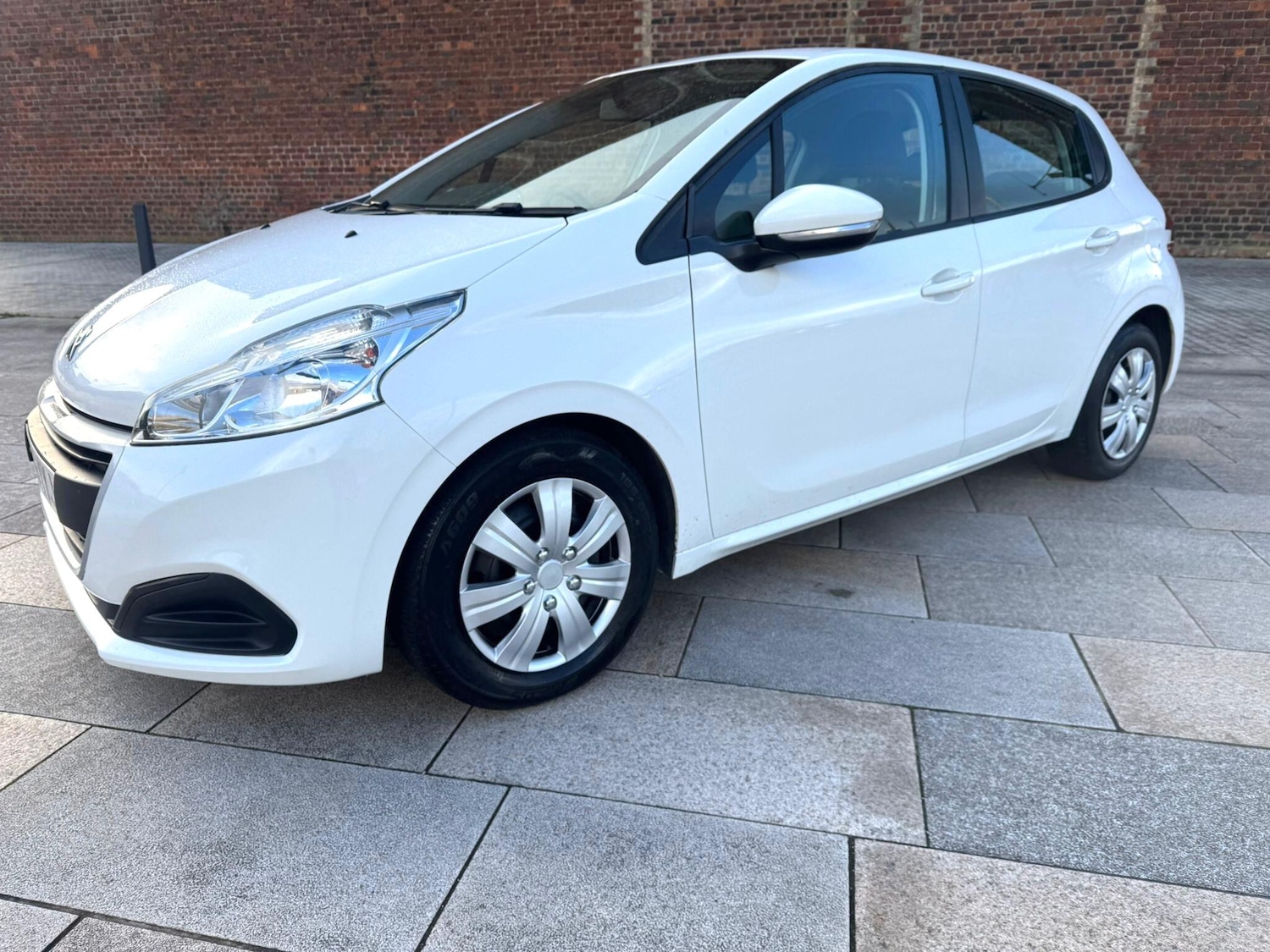 Used Peugeot 208 2016 for sale - 78019260: Photo 27