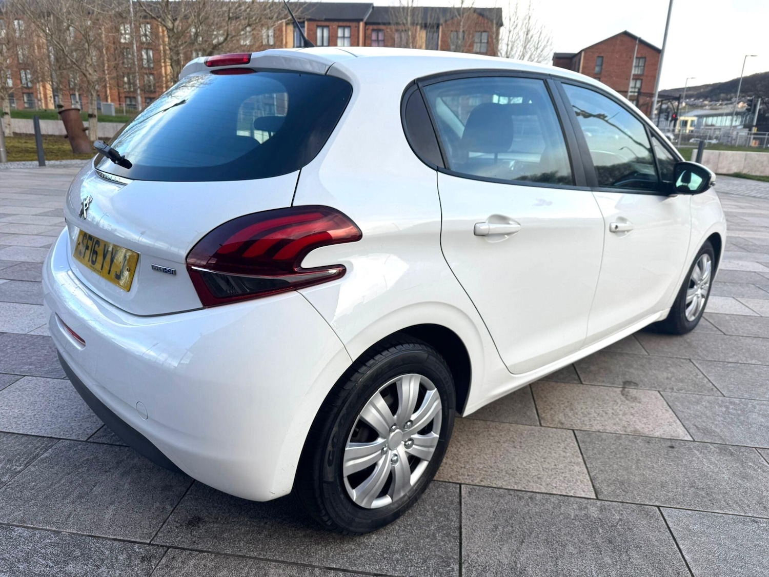 Used Peugeot 208 2016 for sale - 78019260: Photo 40