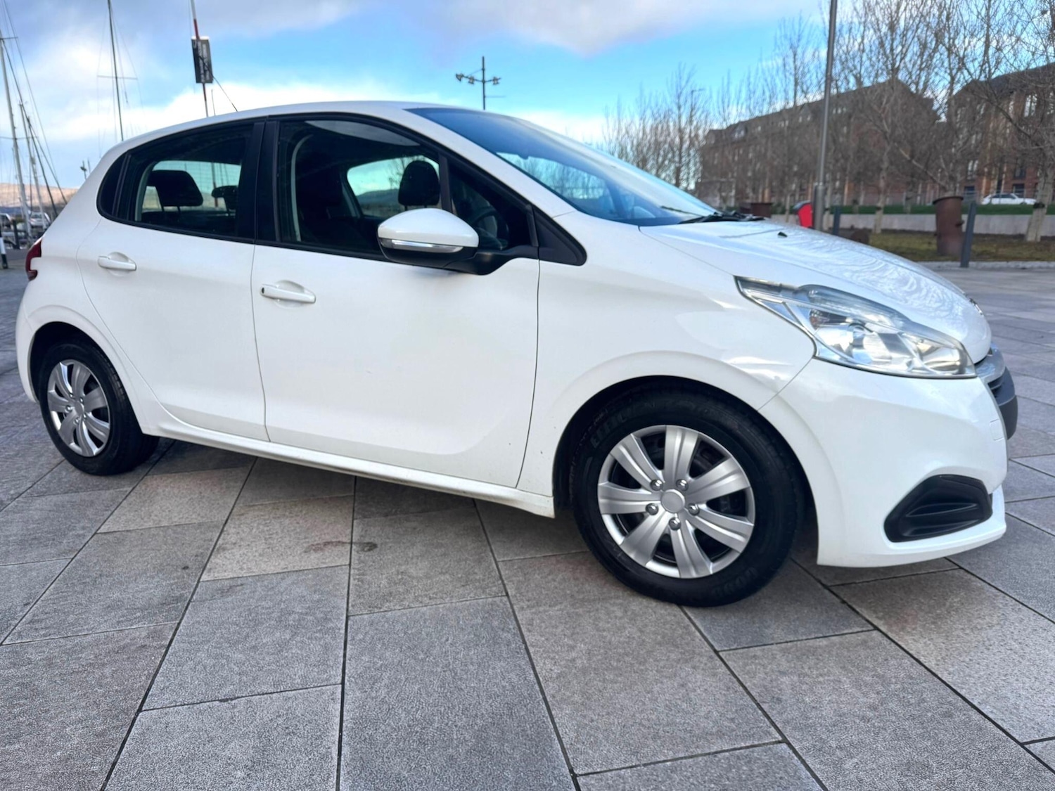 Used Peugeot 208 2016 for sale - 78019260: Photo 5