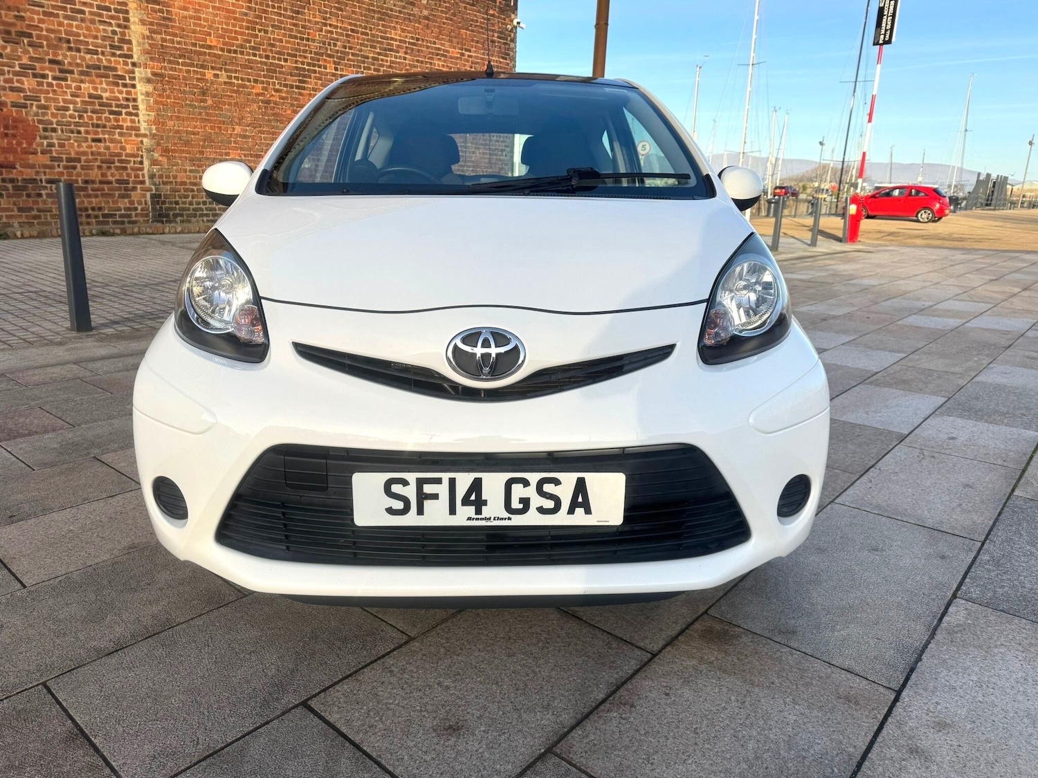 Used Toyota AYGO 2014 for sale - 77066371: Photo 2