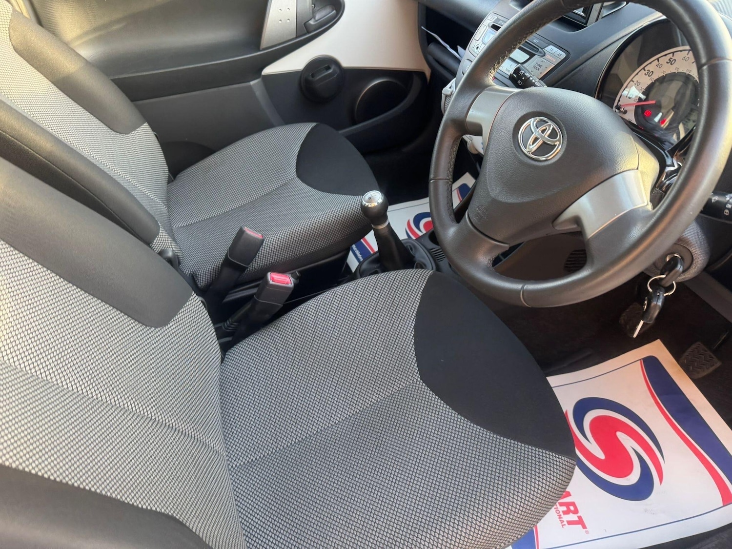 Used Toyota AYGO 2014 for sale - 77066371: Photo 38