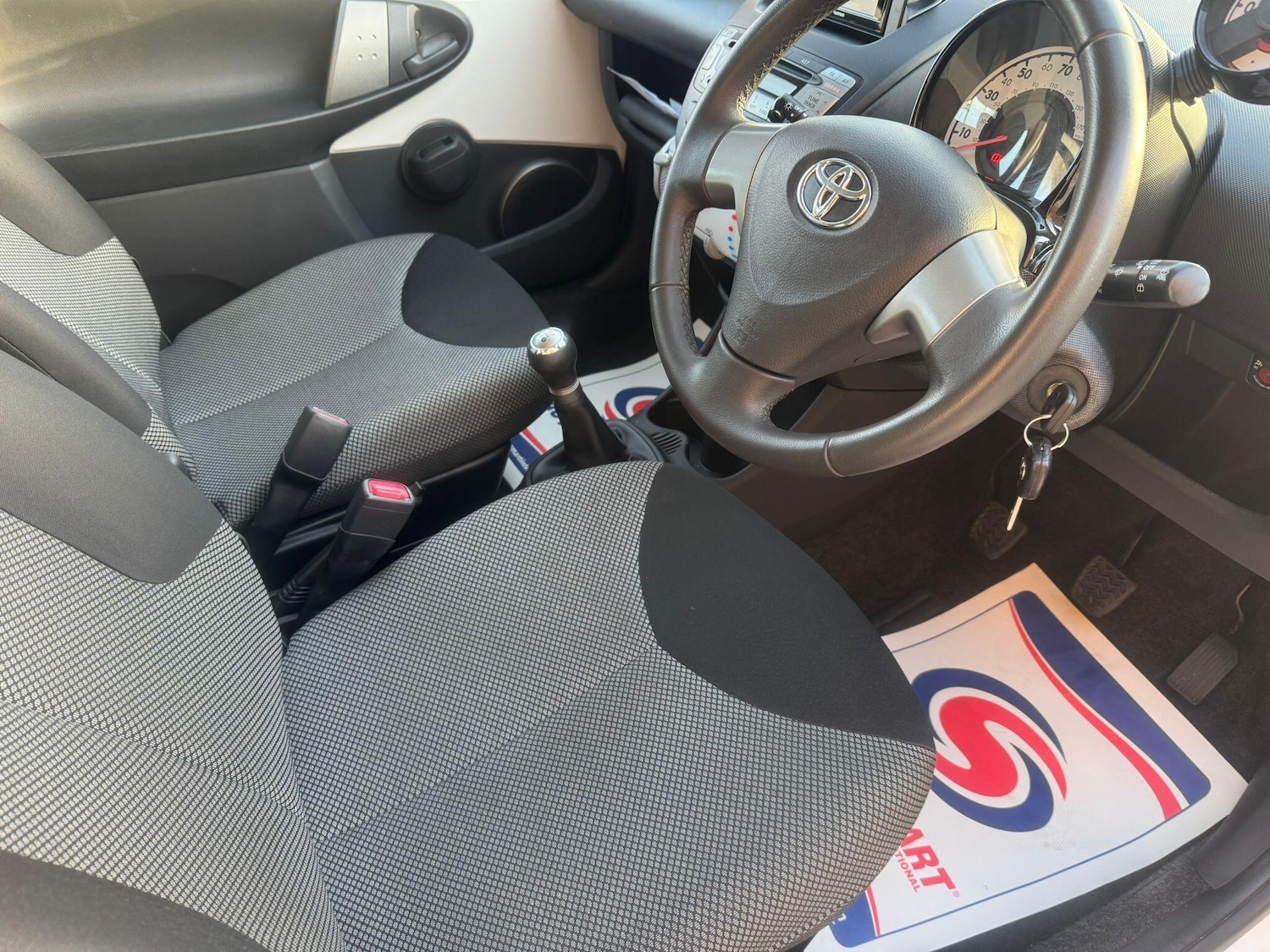 Used Toyota AYGO 2014 for sale - 77066371: Photo 42