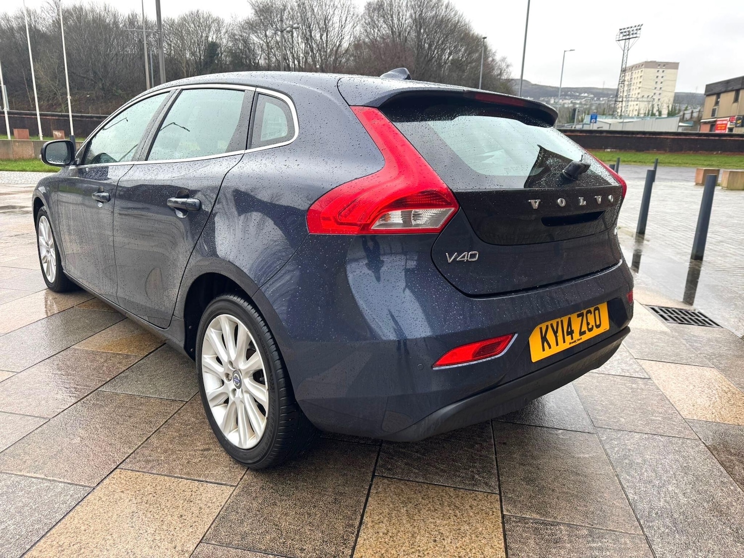 Used Volvo V40 2014 for sale - 77511425: Photo 13