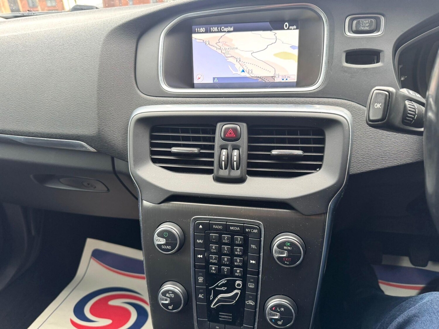 Used Volvo V40 2014 for sale - 77511425: Photo 23