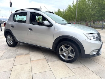 Used Dacia Sandero Stepway 2018 for sale - 78416555: Photo