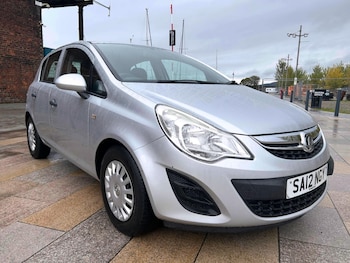 Vauxhall - Corsa