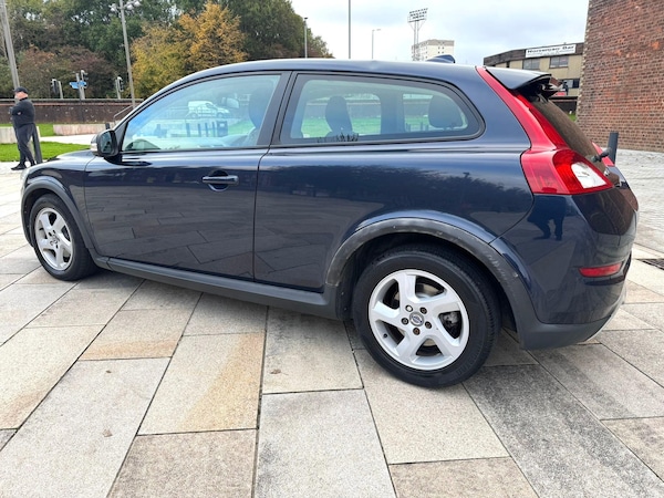 Used Volvo C30 2012 for sale - 76238610: Photo 4