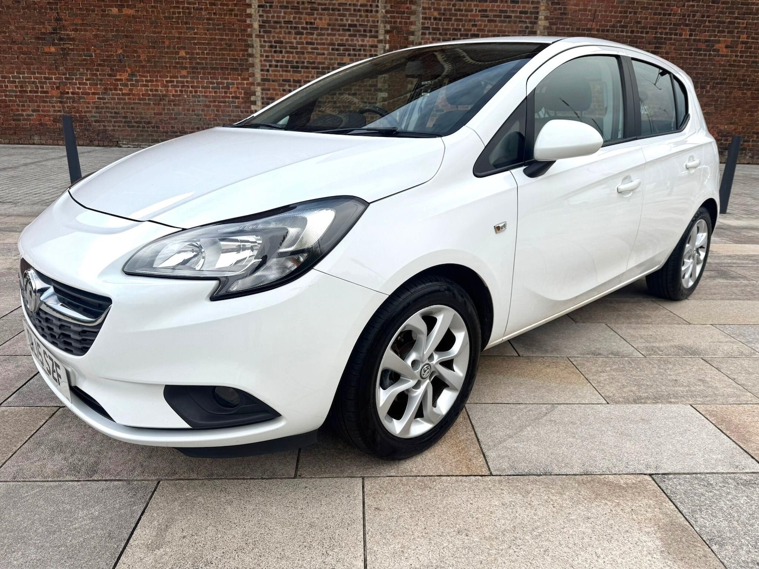 Used Vauxhall Corsa 2015 for sale - 76136272: Photo 3