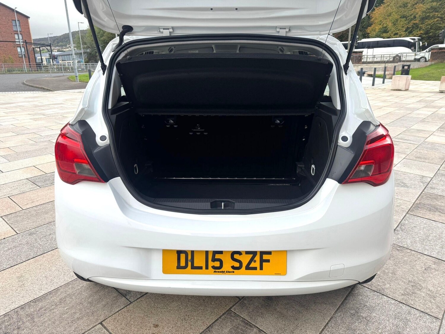 Used Vauxhall Corsa 2015 for sale - 76136272: Photo 32