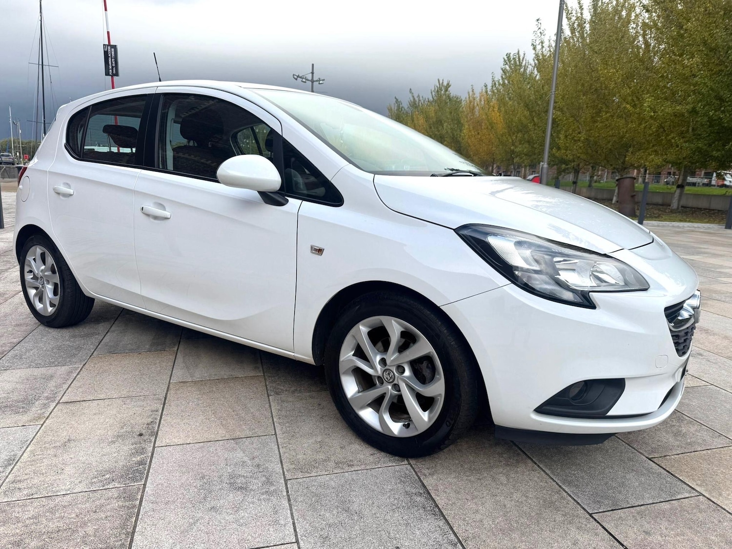 Used Vauxhall Corsa 2015 for sale - 76136272: Photo 6