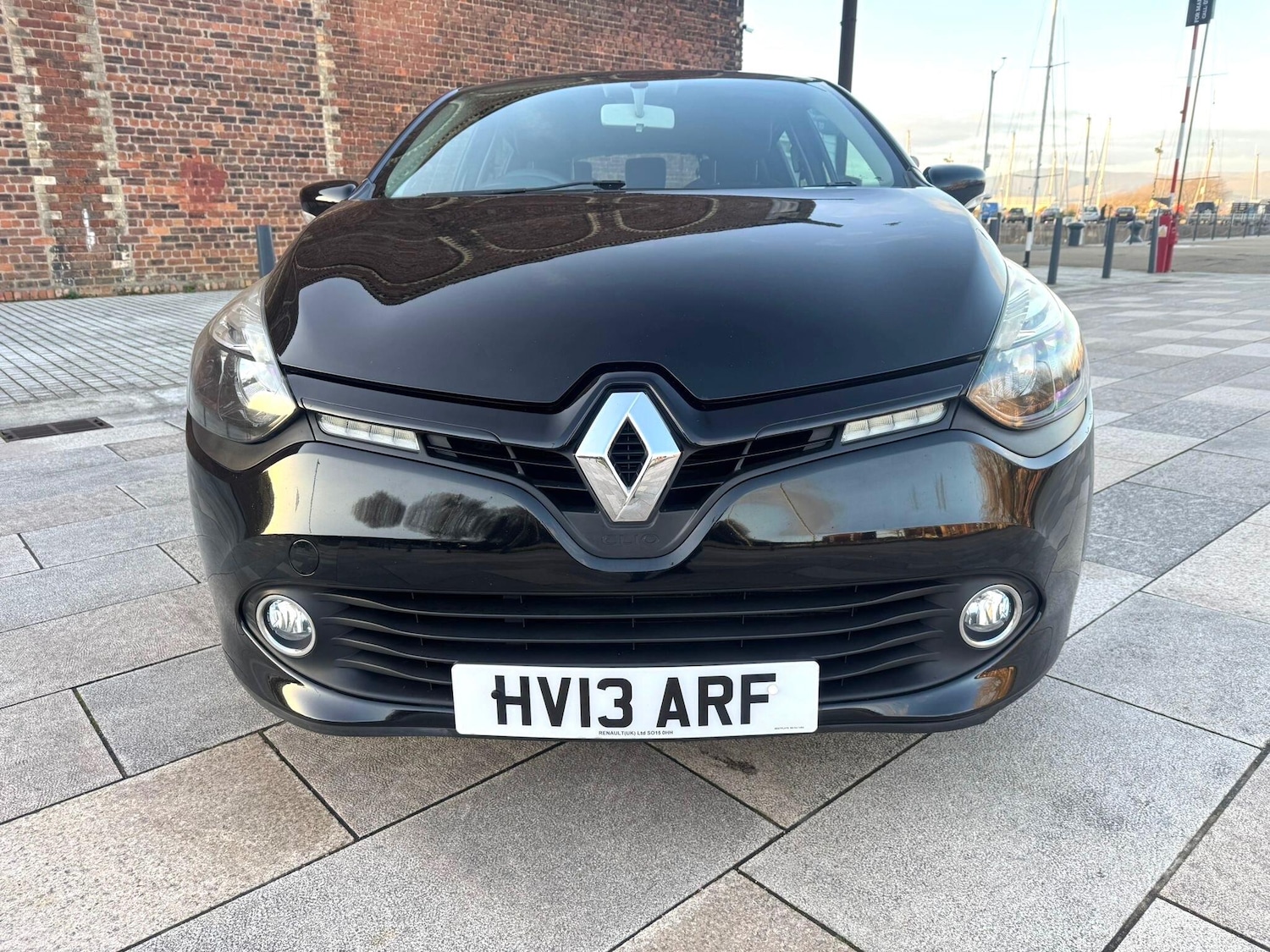 Used Renault Clio for sale - 77738129: Photo 2