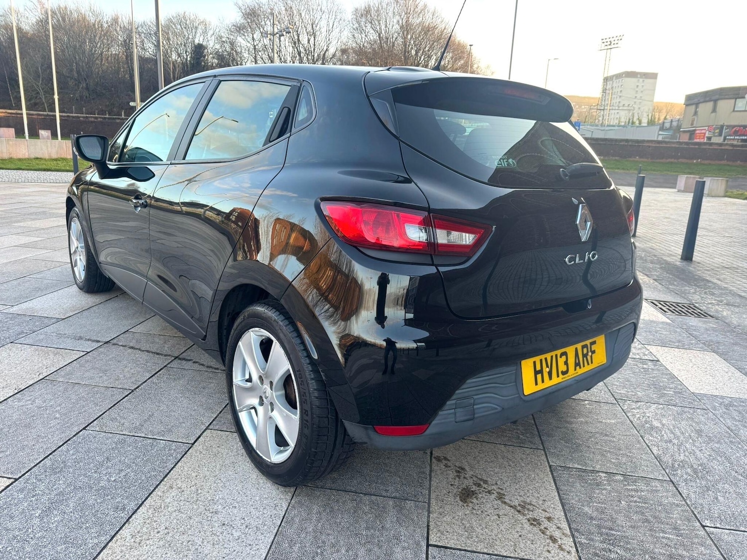 Used Renault Clio for sale - 77738129: Photo 4