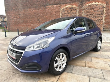 Used Peugeot 208 2016 for sale - 76658694: Photo