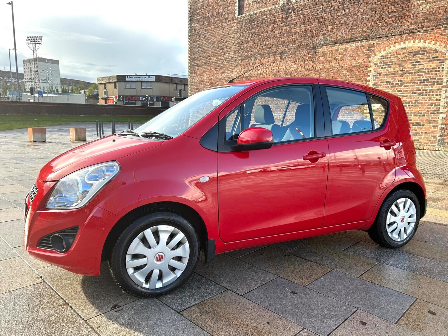 Used Suzuki Splash 2014 for sale - 76409345: Photo 9