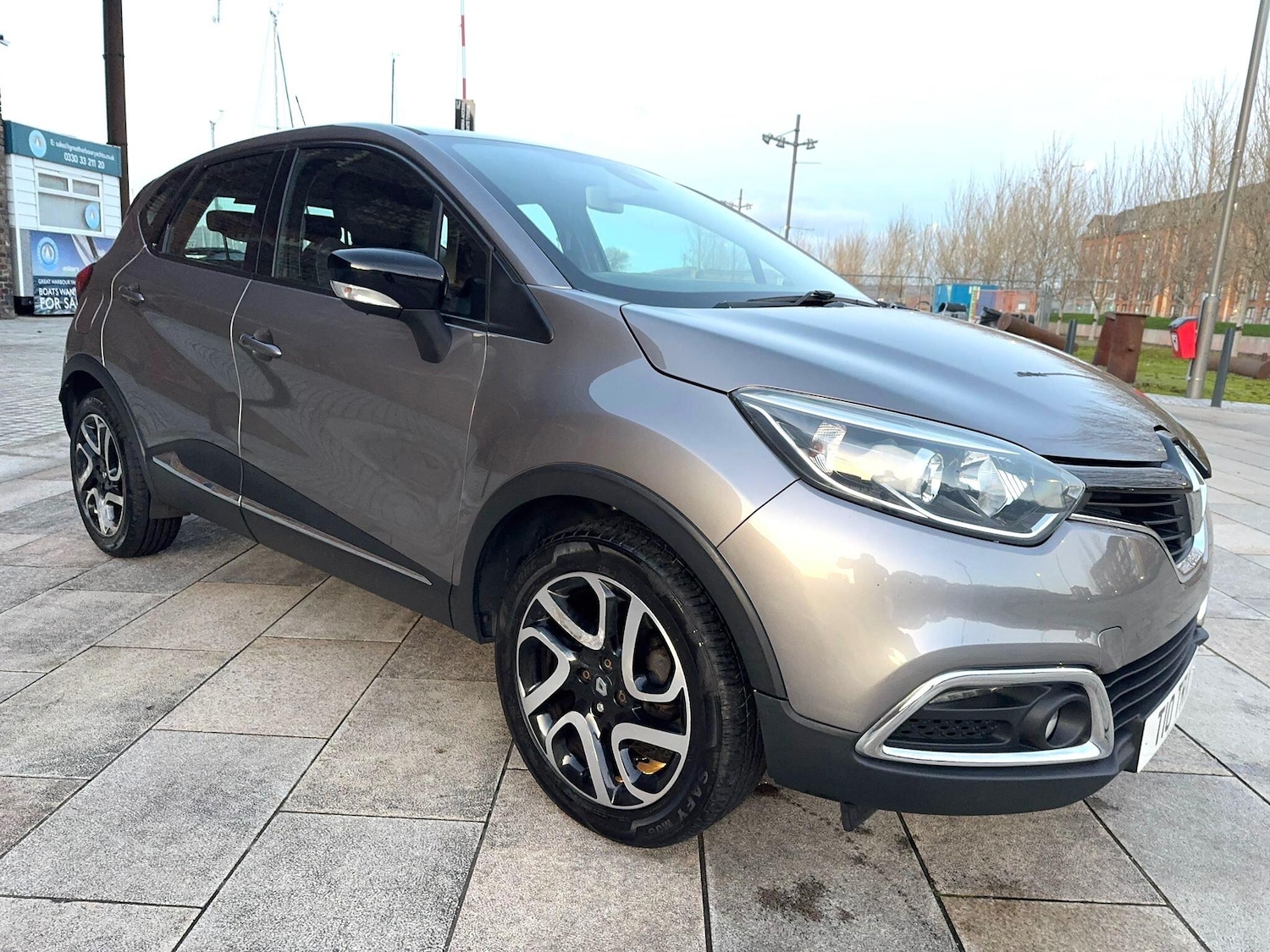 Used Renault Captur 2015 for sale - 76645132: Photo 12