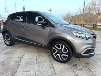 Used Renault Captur 2015 for sale - 76645132: Photo