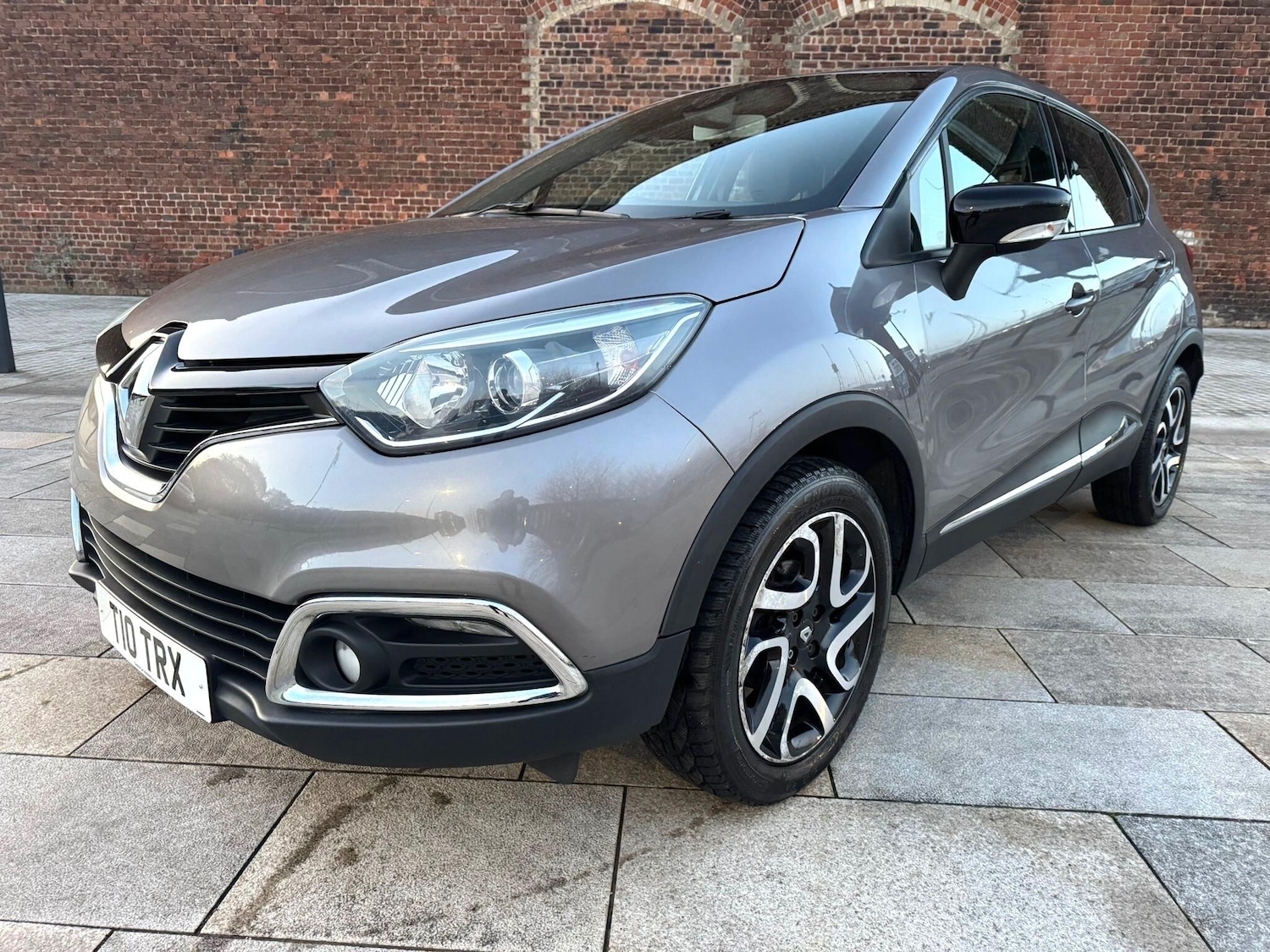 Used Renault Captur 2015 for sale - 76645132: Photo 20