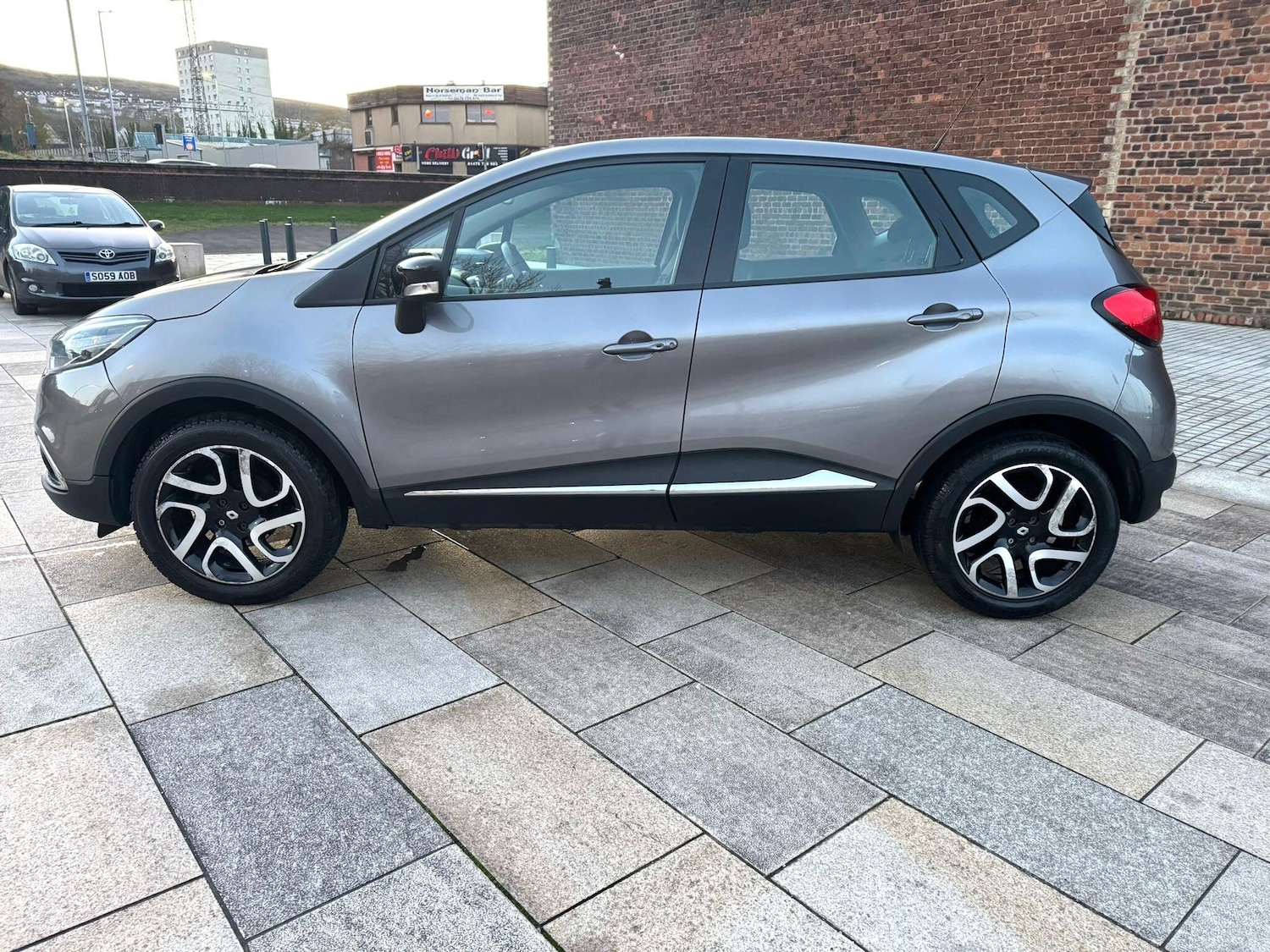 Used Renault Captur 2015 for sale - 76645132: Photo 22