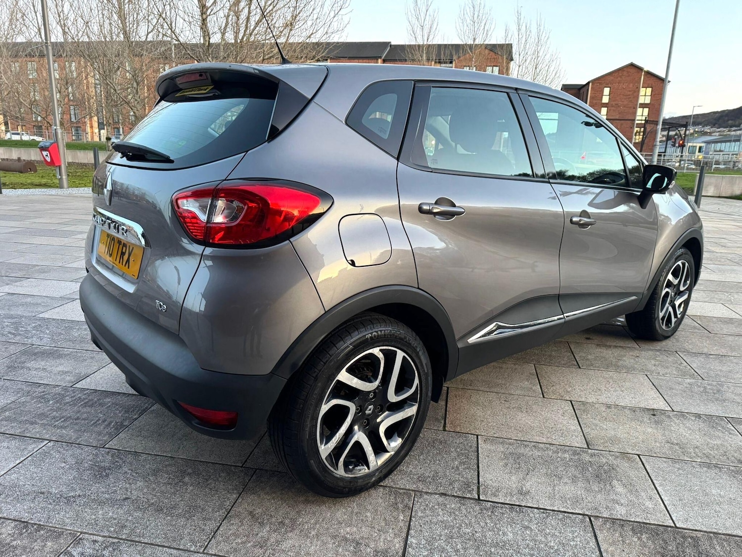 Used Renault Captur 2015 for sale - 76645132: Photo 26
