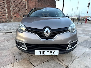 Used Renault Captur 2015 for sale - 76645132: Photo