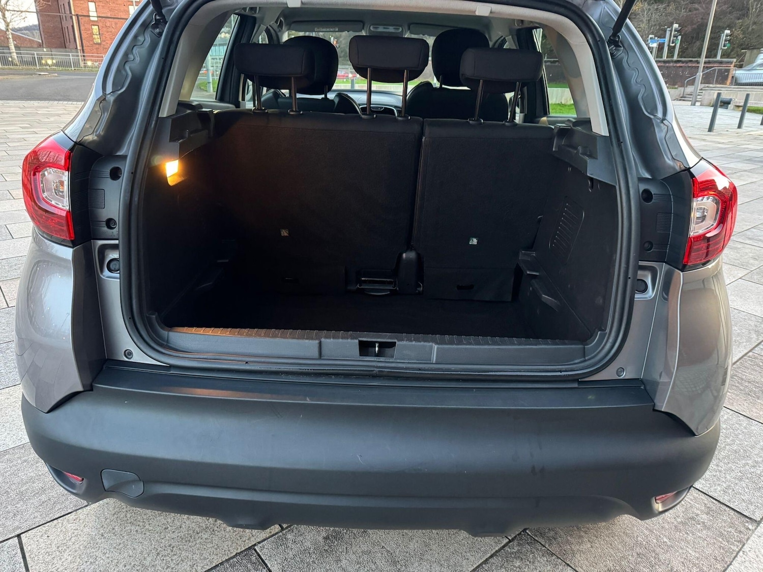 Used Renault Captur 2015 for sale - 76645132: Photo 41