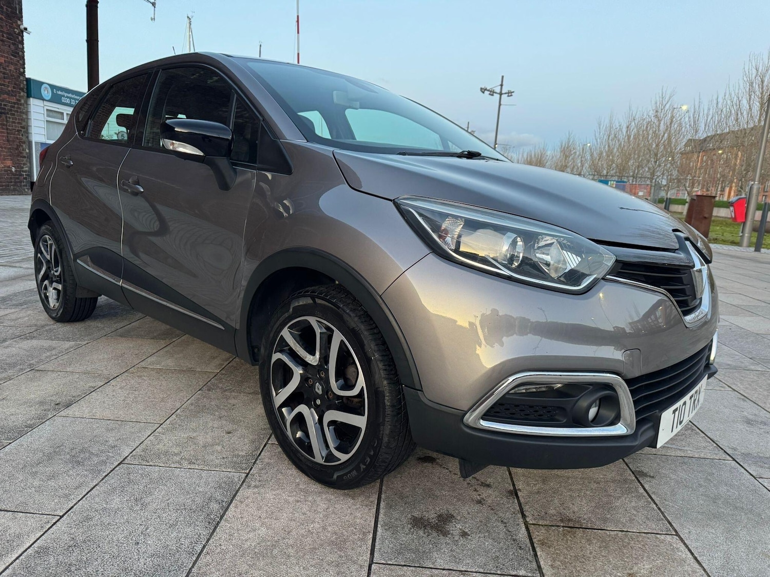 Used Renault Captur 2015 for sale - 76645132: Photo 6