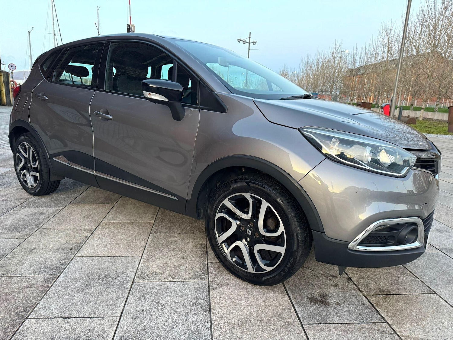 Used Renault Captur 2015 for sale - 76645132: Photo 9
