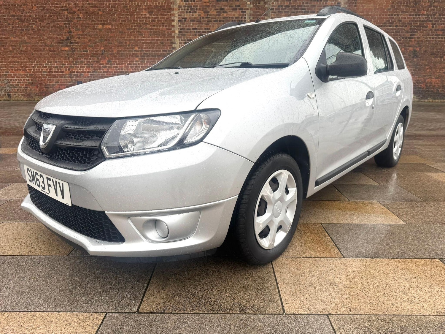 Used Dacia Logan MCV 2014 for sale - 77783426: Photo 26