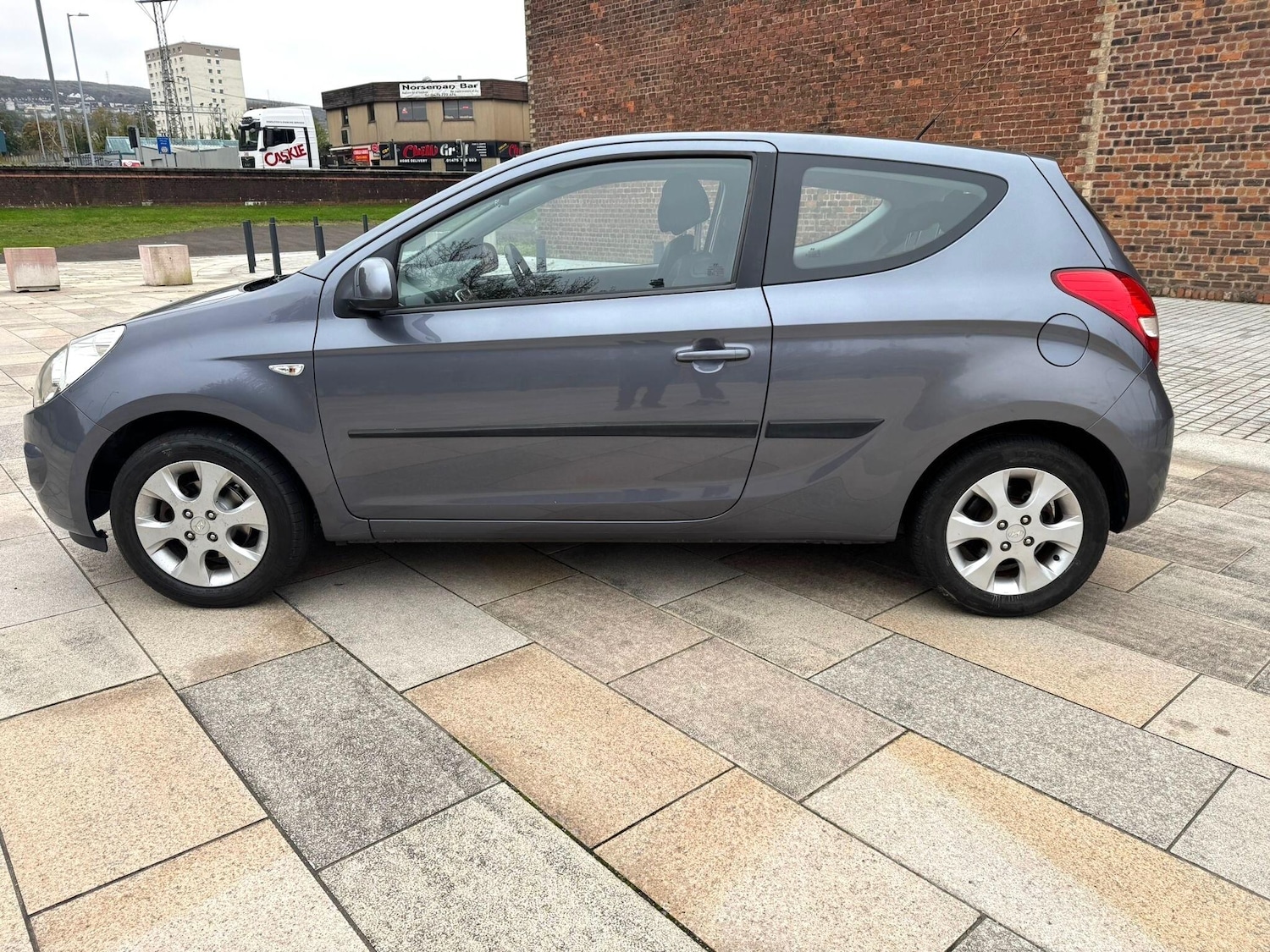 Used Hyundai i20 2010 for sale - 76270208: Photo 10