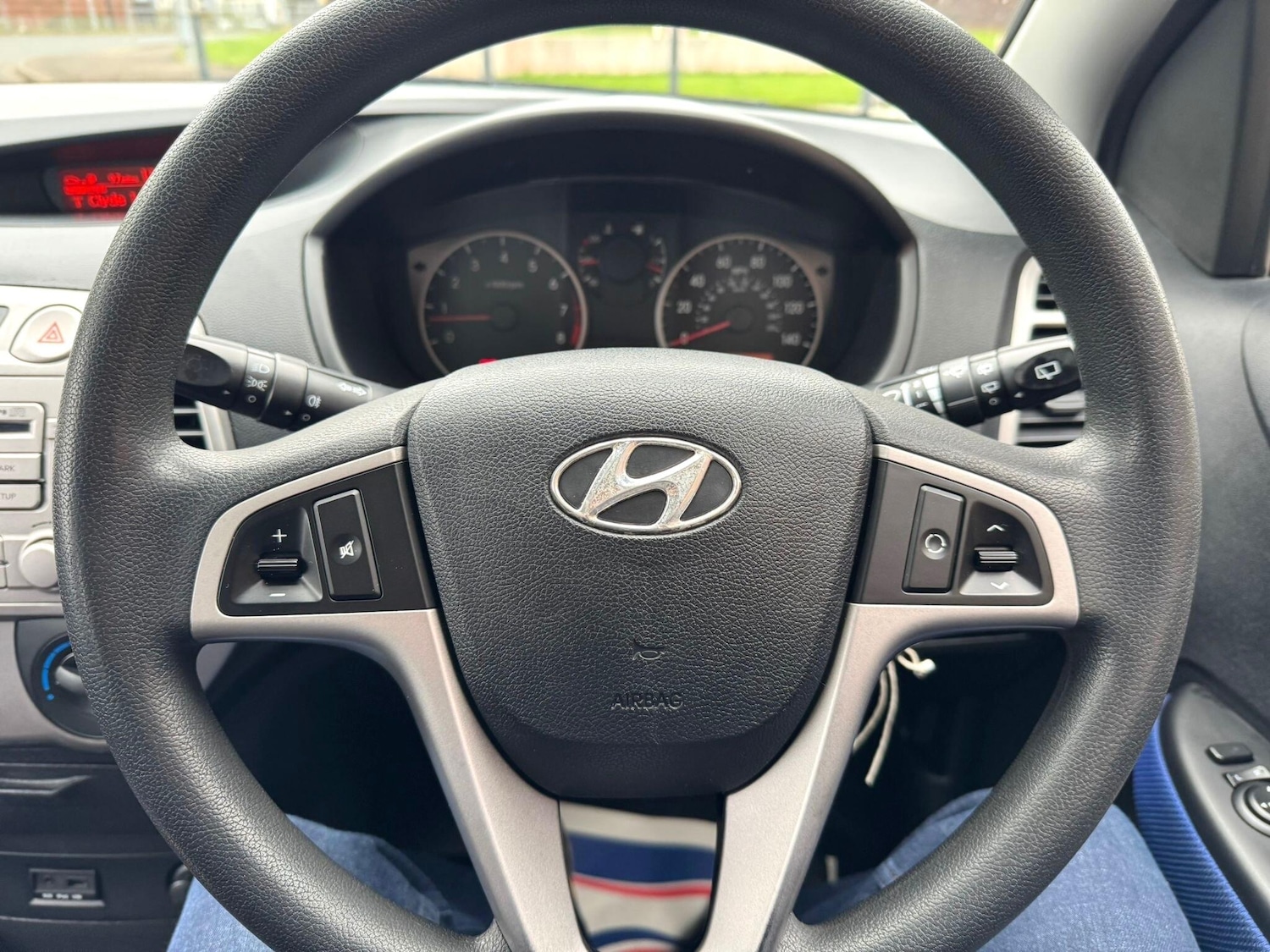 Used Hyundai i20 2010 for sale - 76270208: Photo 20