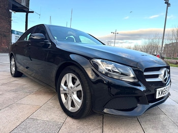 Used Mercedes-Benz C Class 2016 for sale - 76592797: Photo
