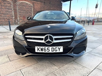 Used Mercedes-Benz C Class 2016 for sale - 76592797: Photo