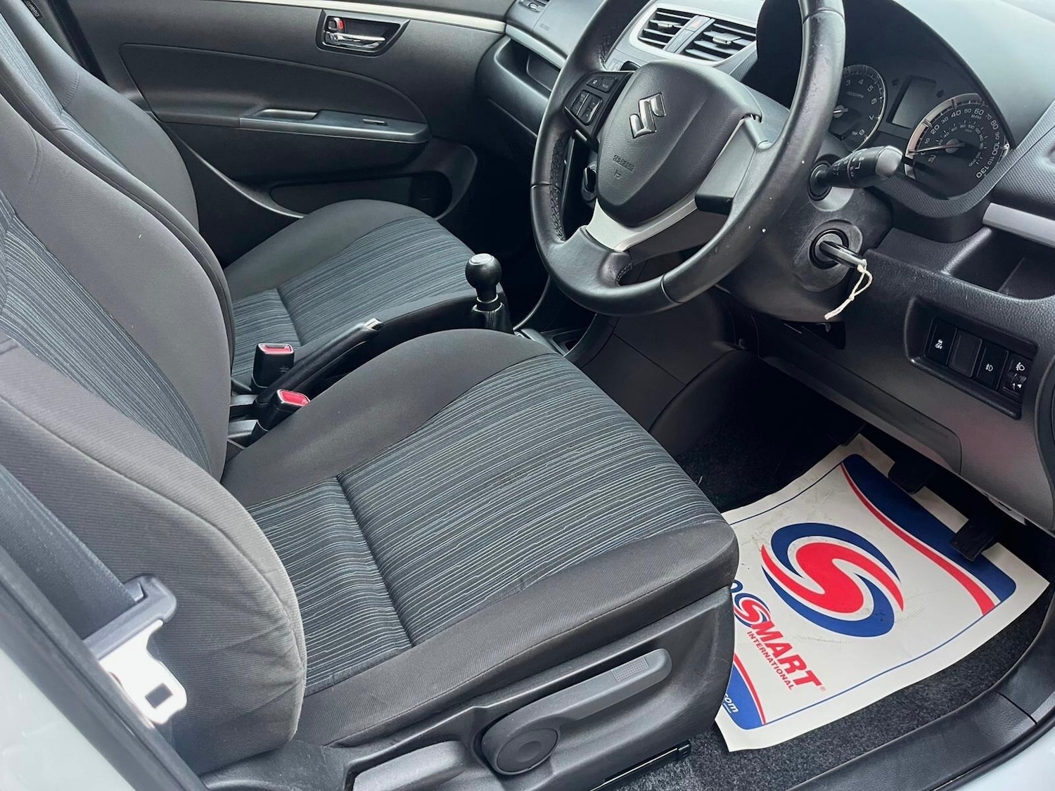 Used Suzuki Swift 2014 for sale - 77400460: Photo 16