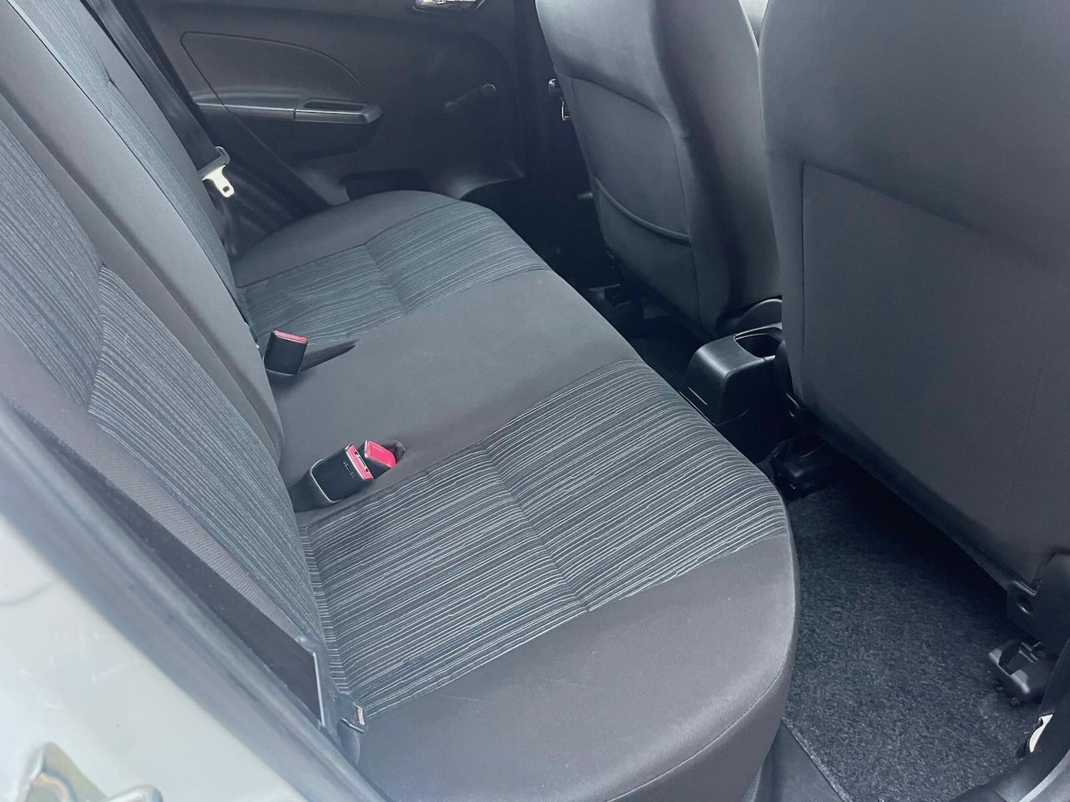 Used Suzuki Swift 2014 for sale - 77400460: Photo 21