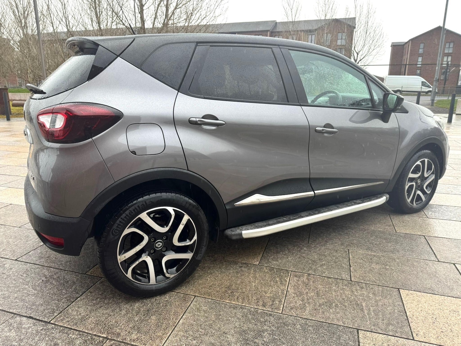 Used Renault Captur for sale - 78006360: Photo 18