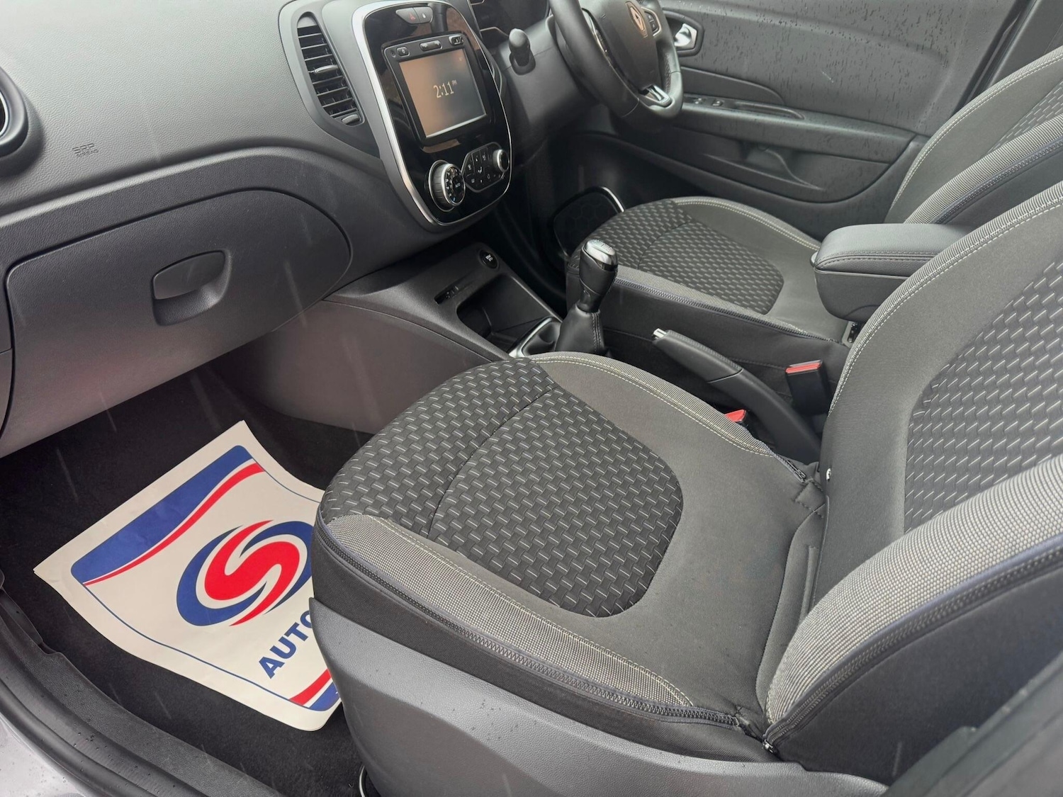 Used Renault Captur for sale - 78006360: Photo 39