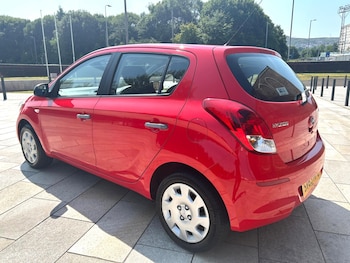 Used Hyundai i20 2013 for sale - 79236002: Photo