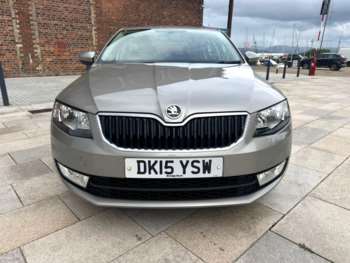 Used Skoda Octavia 2015 for sale - 74895289: Photo