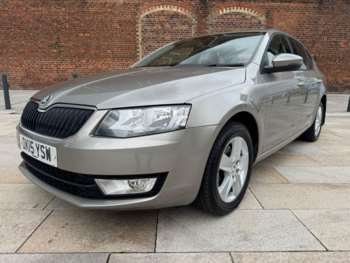Used Skoda Octavia 2015 for sale - 74895289: Photo