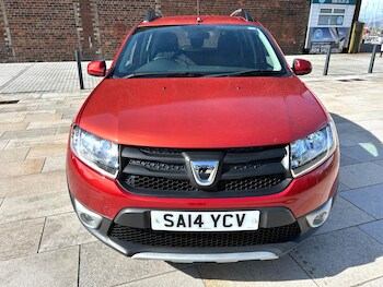 Used Dacia Sandero Stepway 2014 for sale - 75927563: Photo