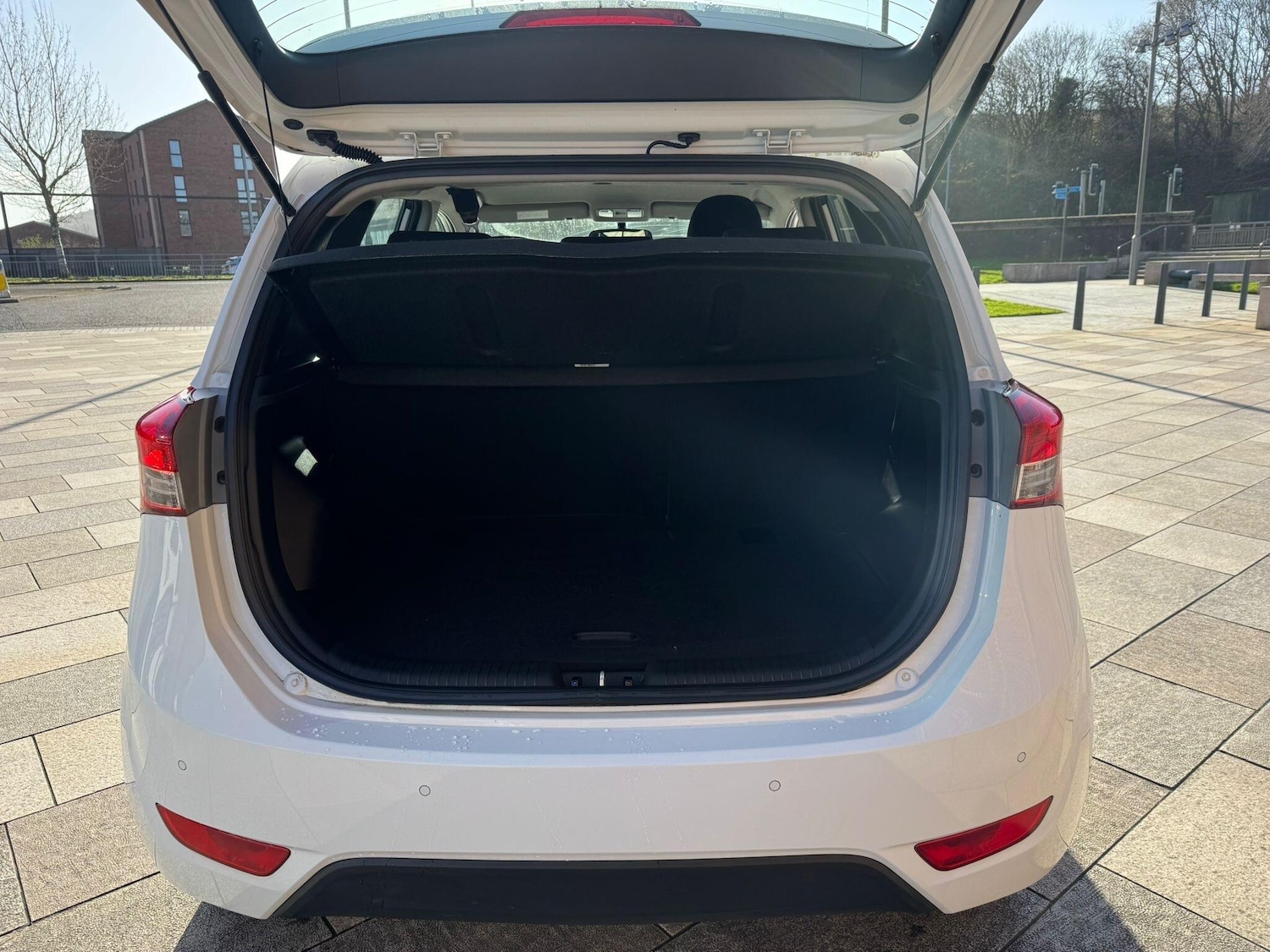 Used Hyundai Ix20 2016 for sale - 77738396: Photo 11