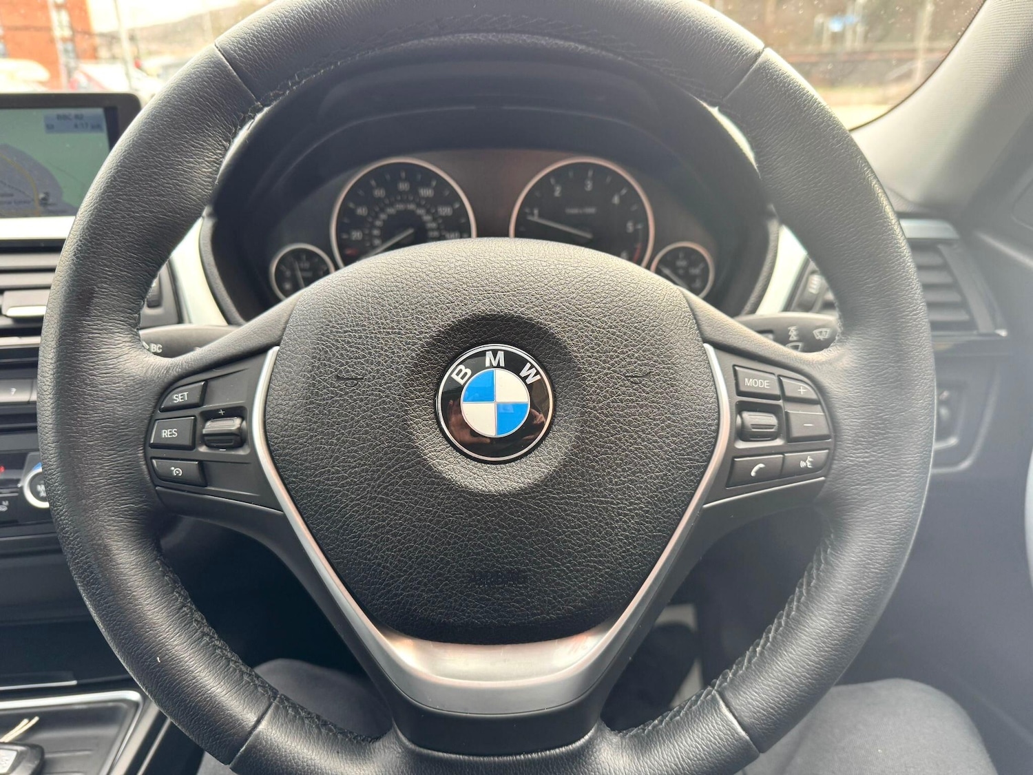 Used BMW 3 Series for sale - 77658933: Photo 33