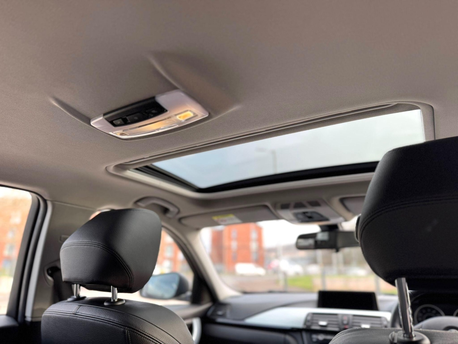 Used BMW 3 Series for sale - 77658933: Photo 43