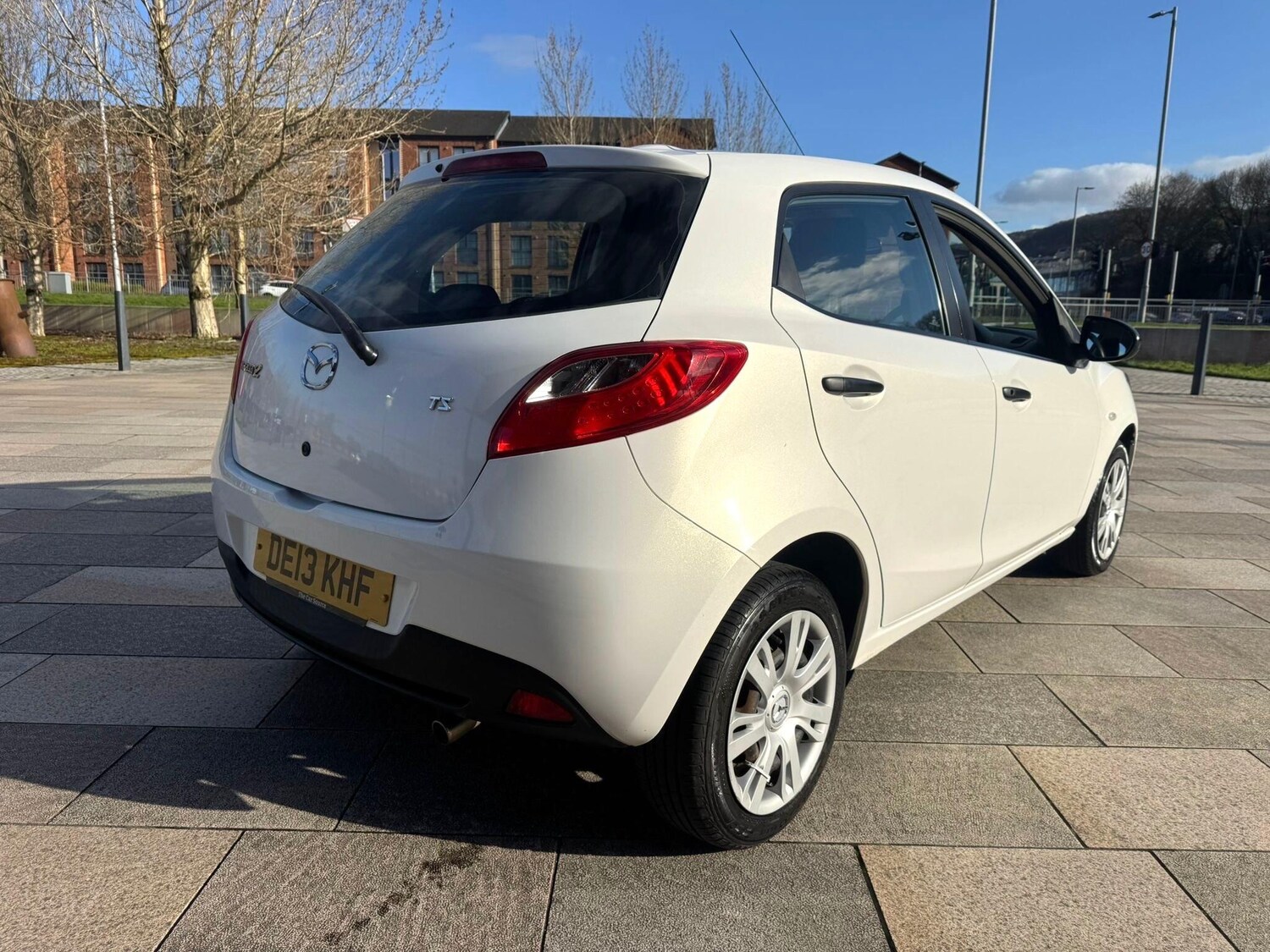 Used Mazda Mazda2 for sale - 77738745: Photo 13